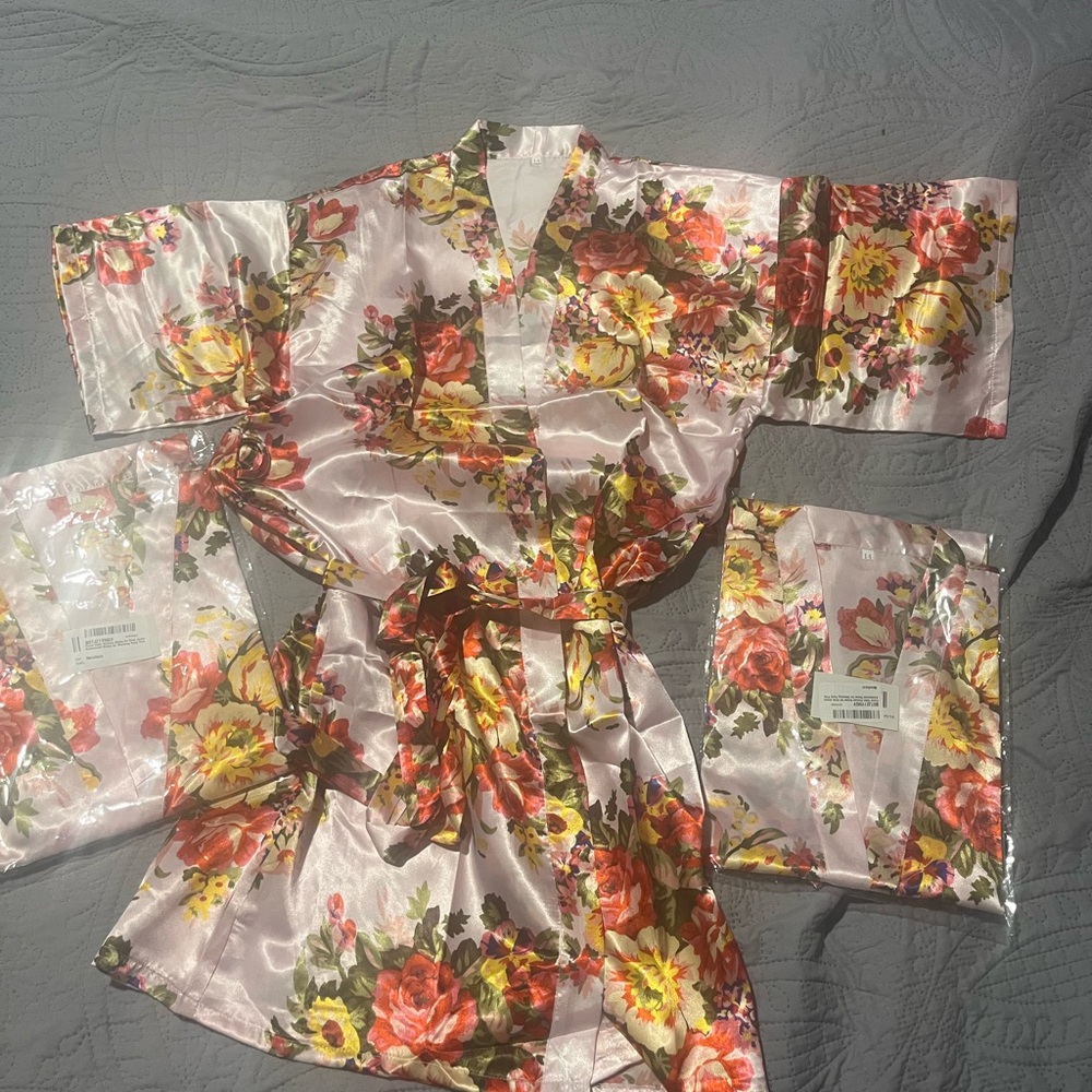 3 Floral Satin Kimono Robes